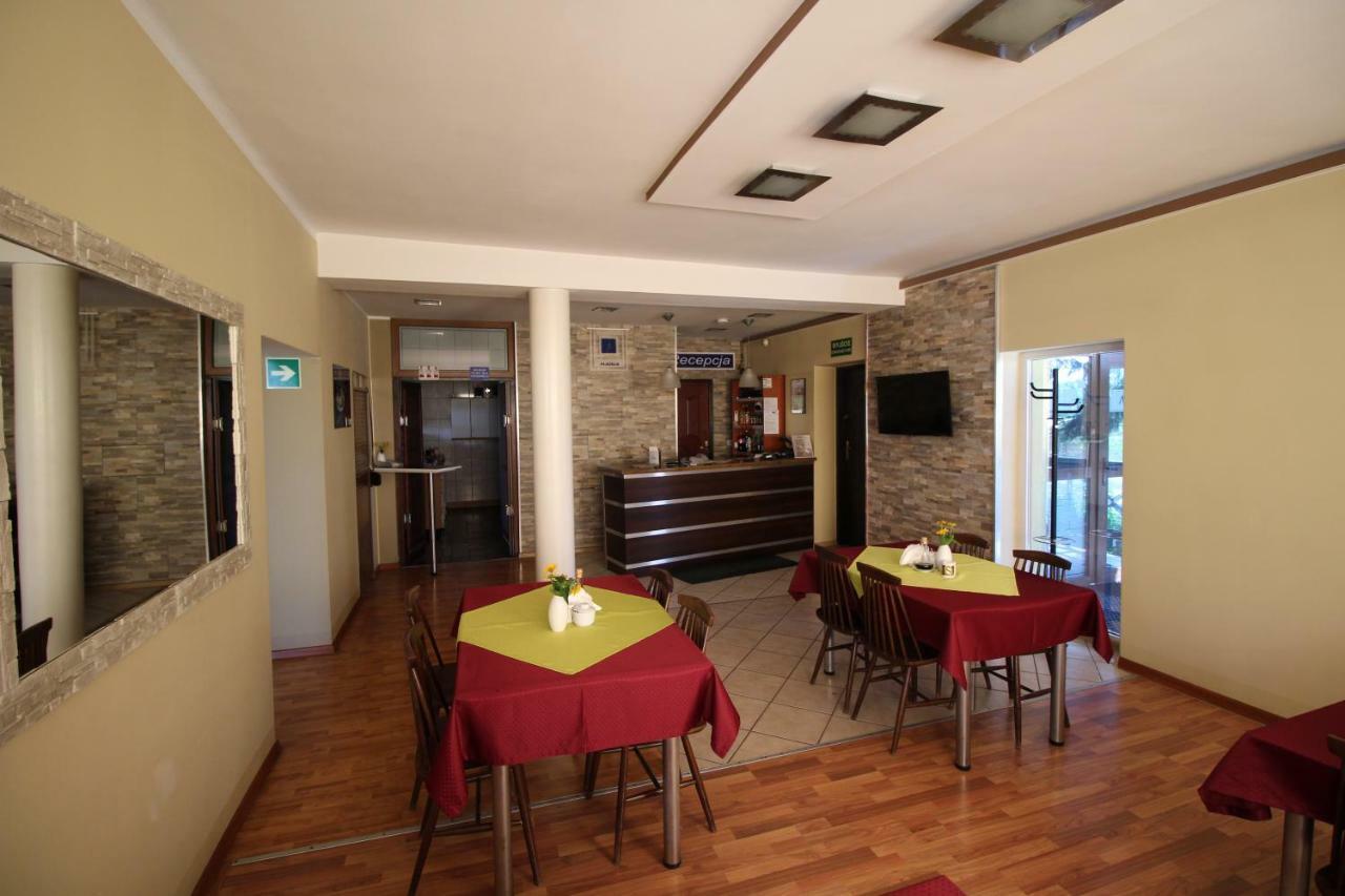 Motel Bar Malwa Aleksandrów Łódzki Exterior foto